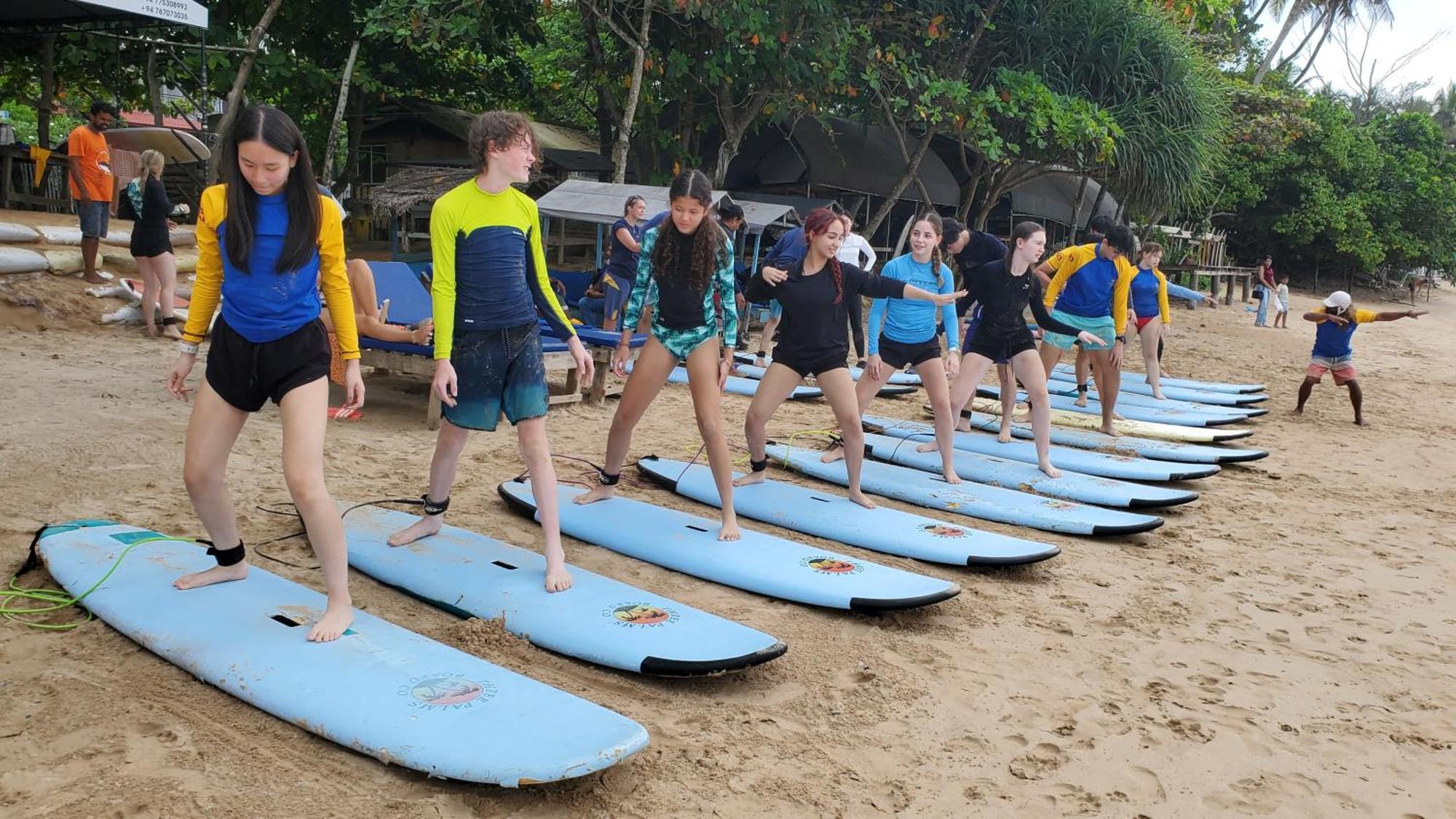 Suninn Hostel And Surf School Weligama Extérieur photo