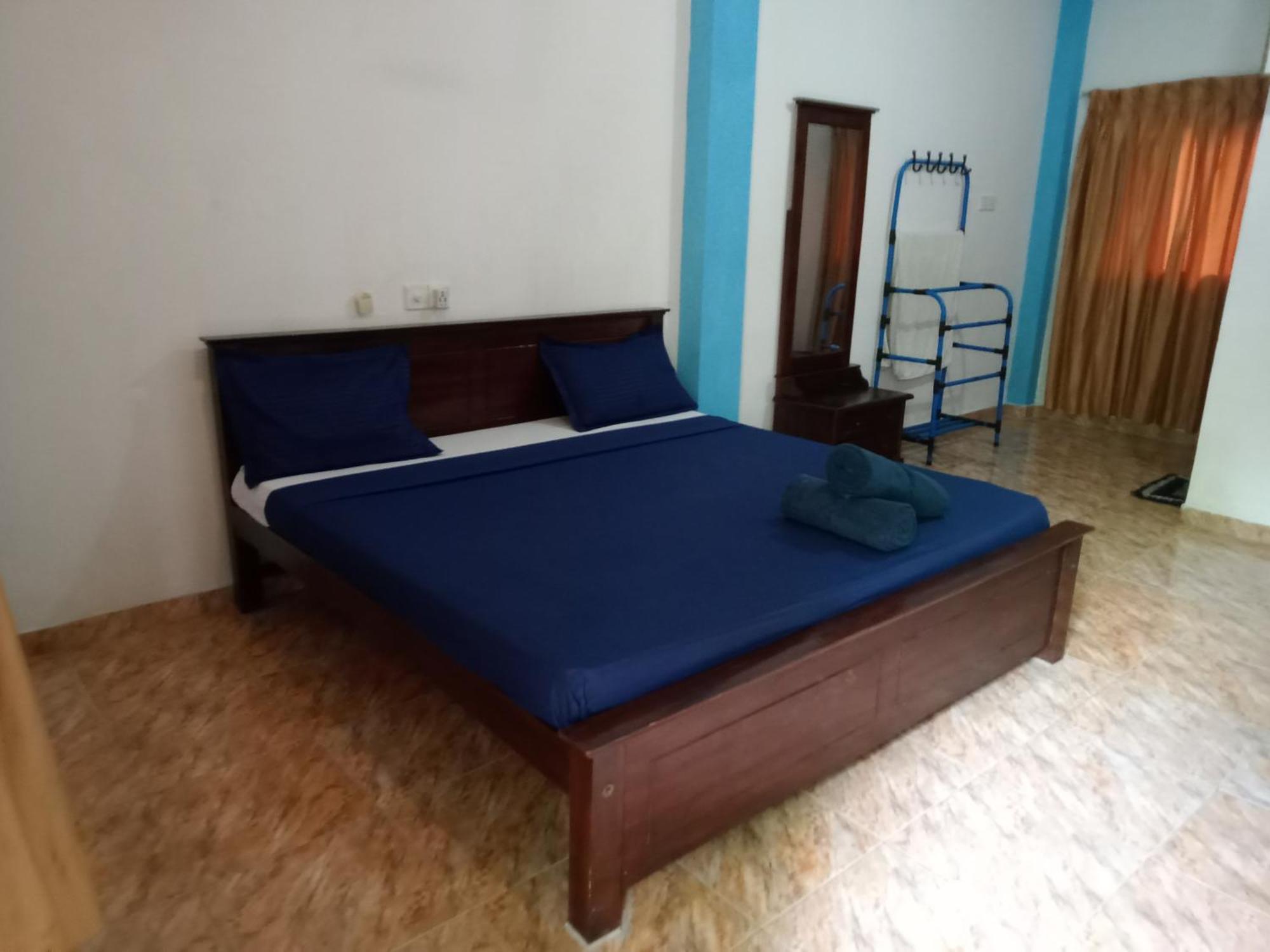 Suninn Hostel And Surf School Weligama Extérieur photo